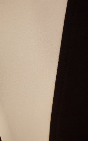 Vestido Mini Sin Mangas en Color Offwhite y Negro