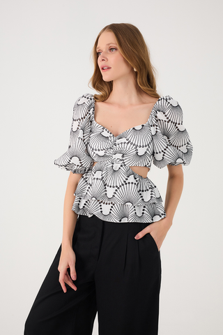 Blusa de Ondas Bordadas Dress to