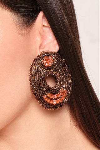 Arete Simona Lumbre con Cristales y Mostacillas – Cobre / Naranja