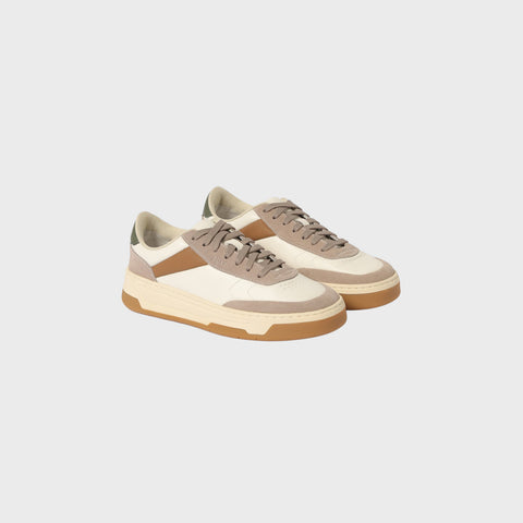 Tenis BOSS Baltimore en piel y detalles en suede