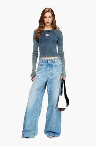 Top Diesel Manga Larga Para Mujer Slim fit con Placa Metálica con la D Ovalada