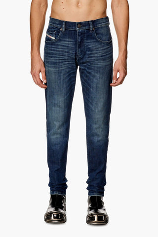 Jeans Diesel Slim Fit 2019 D-Strukt 09H35