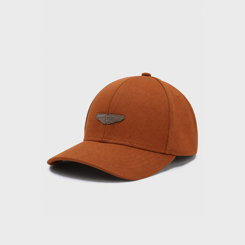 Gorra BOSS x Aston Martin Zed-J_AM con Parche de Gamuza – Marrón