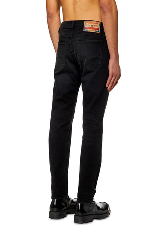 Jeans Diesel Slim Fit 2019 D-Strukt 09H32