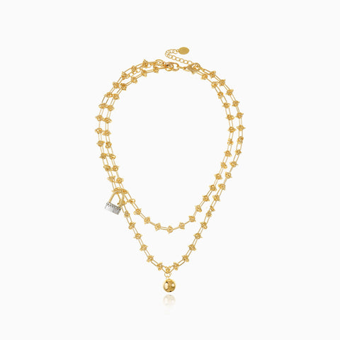 Collar Cristina Sabatini Ava Knot Lock con Baño de Oro y Eslabones Anudados – Dorado