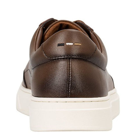 Tenis BOSS de piel con suela de goma en contraste