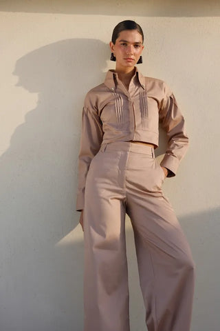 Conjunto Pompousa Alina y Eugenia Wide Leg – Camel
