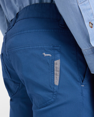 Pantalón Chino Harmont & Blaine Narrow Fit de Algodón Stretch