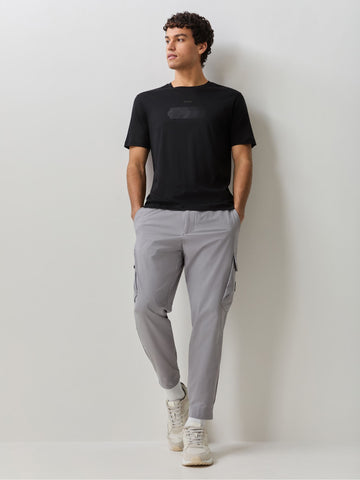 T-Shirt BOSS Active slim fit con detalles en Brillo