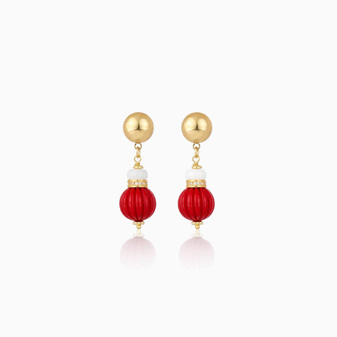 Aretes Cristina Sabatini Zina Aita con Baño de Oro, Coral Rojo y Cristales – Rojo