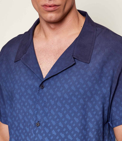 Camisa BOSS Regular Fit con estampado de monograma degradado