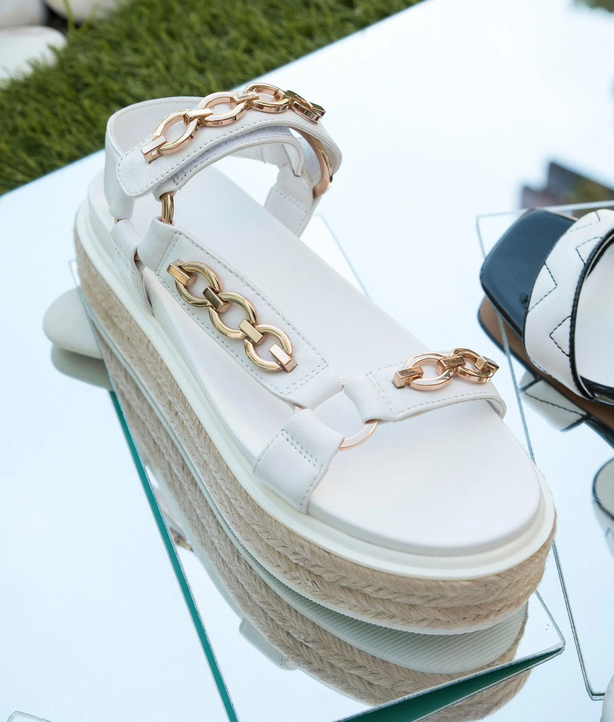 Sandalias Karl Lagerfeld Paris Palma - tiendadicons.com