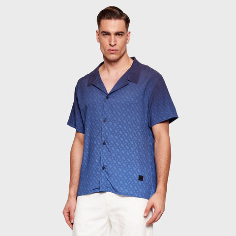 Camisa BOSS Regular Fit con estampado de monograma degradado