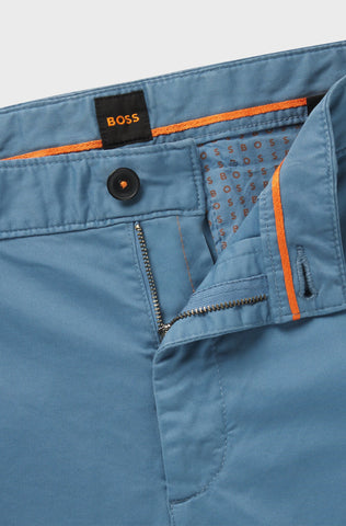 Pantalón BOSS slim fit en satén de algodón elástico
