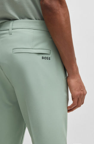 Pantalón BOSS para Golf slim fit con stretch y repelente al agua