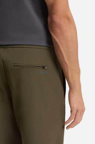 Pantalón BOSS T-Flex Tapered Fit en Tejido Técnico Stretch - Verde Oscuro