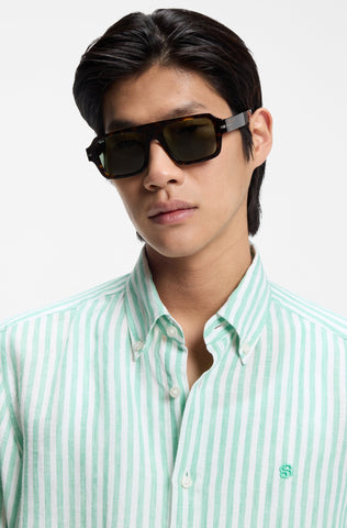 Camisa BOSS de corte regular en lino a rayas - Verde