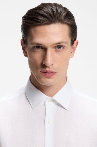 Camisa BOSS Slim Fit en lino de fabricación italiana - Blanco