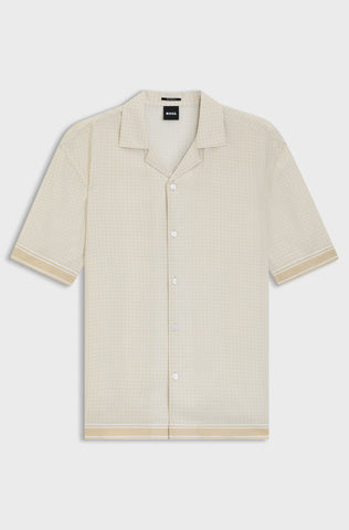 Camisa Resort BOSS en Mezcla de Lino con Microestampado Regular Fit  - Beige