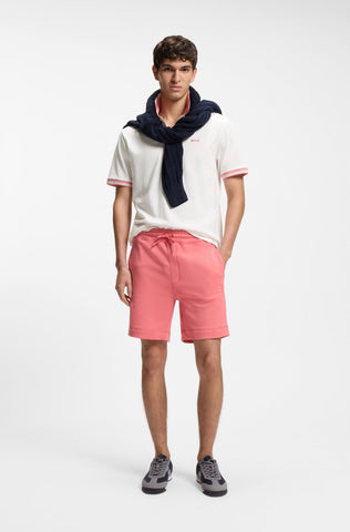 Polo BOSS Regular Fit de Algodón Mercerizado con Detalles en Contraste - Blanco/Rosa