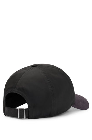 Gorra BOSS x Aston Martin con visera de ante sintético edición limitada