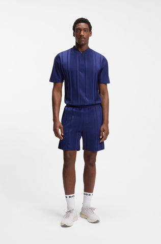 Camiseta BOSS Soccer con Cuello en V y Textura Vertical Relaxed Fit - Azul Marino