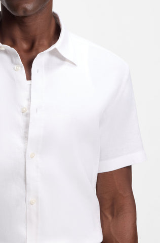 Camisa BOSS Slim Fit en Lino Elástico - Blanco