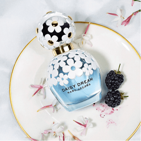 Perfume Marc Jacobs Daisy Dream Eau de Toilette 3.4 oz - Para Mujer