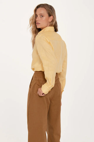 Camisa en Lino Natural Mirabel Faride Botones Chapado en Oro 24K