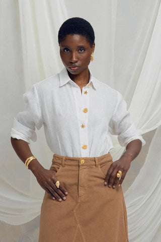 Camisa en Lino Natural Mirabel Faride Botones Chapado en Oro 24K