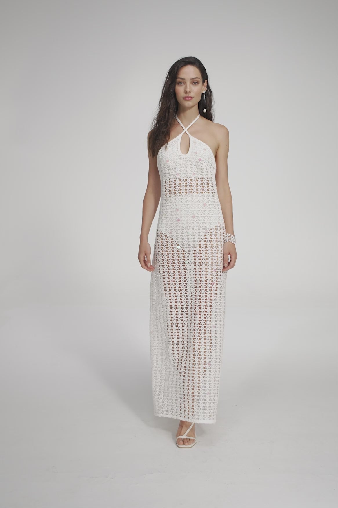 Vestido Agua Bendita Largo Mabe Ivy Tejido Crochet con Lentejuelas